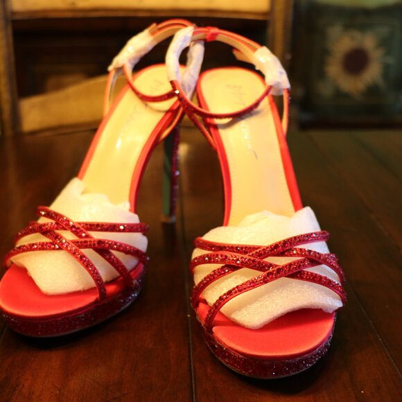 FINAL OFFER! - NWT Betsey Johnson Red Sparkle Blue Heels - 10 - Picture 5 of 15